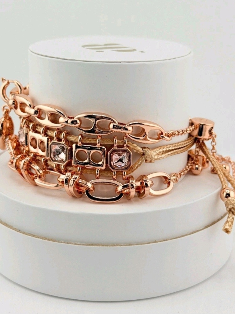 Bomb Party 2026 Spring Stacks "A Modern Muse" ST78951 on Rose Gold - Picture 6 of 6